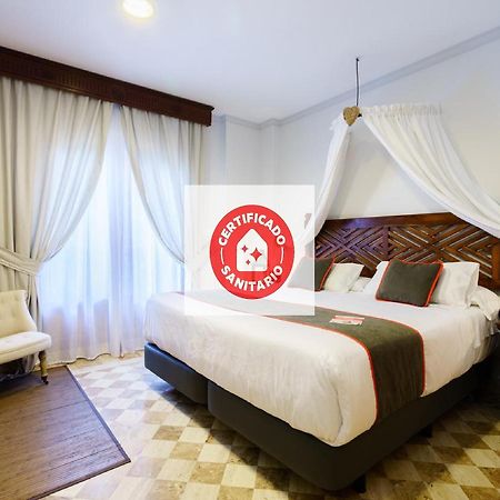 Hotel Boutique Reina Mora غرناطة المظهر الخارجي الصورة