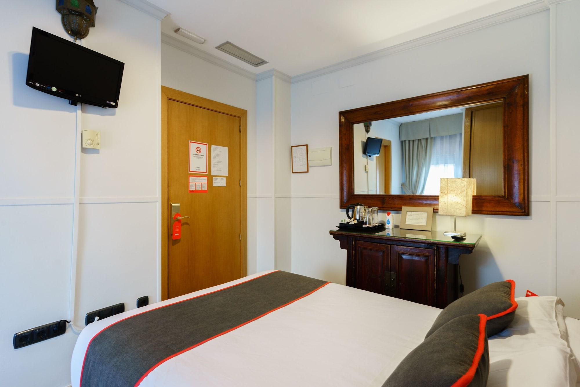 Hotel Boutique Reina Mora غرناطة المظهر الخارجي الصورة