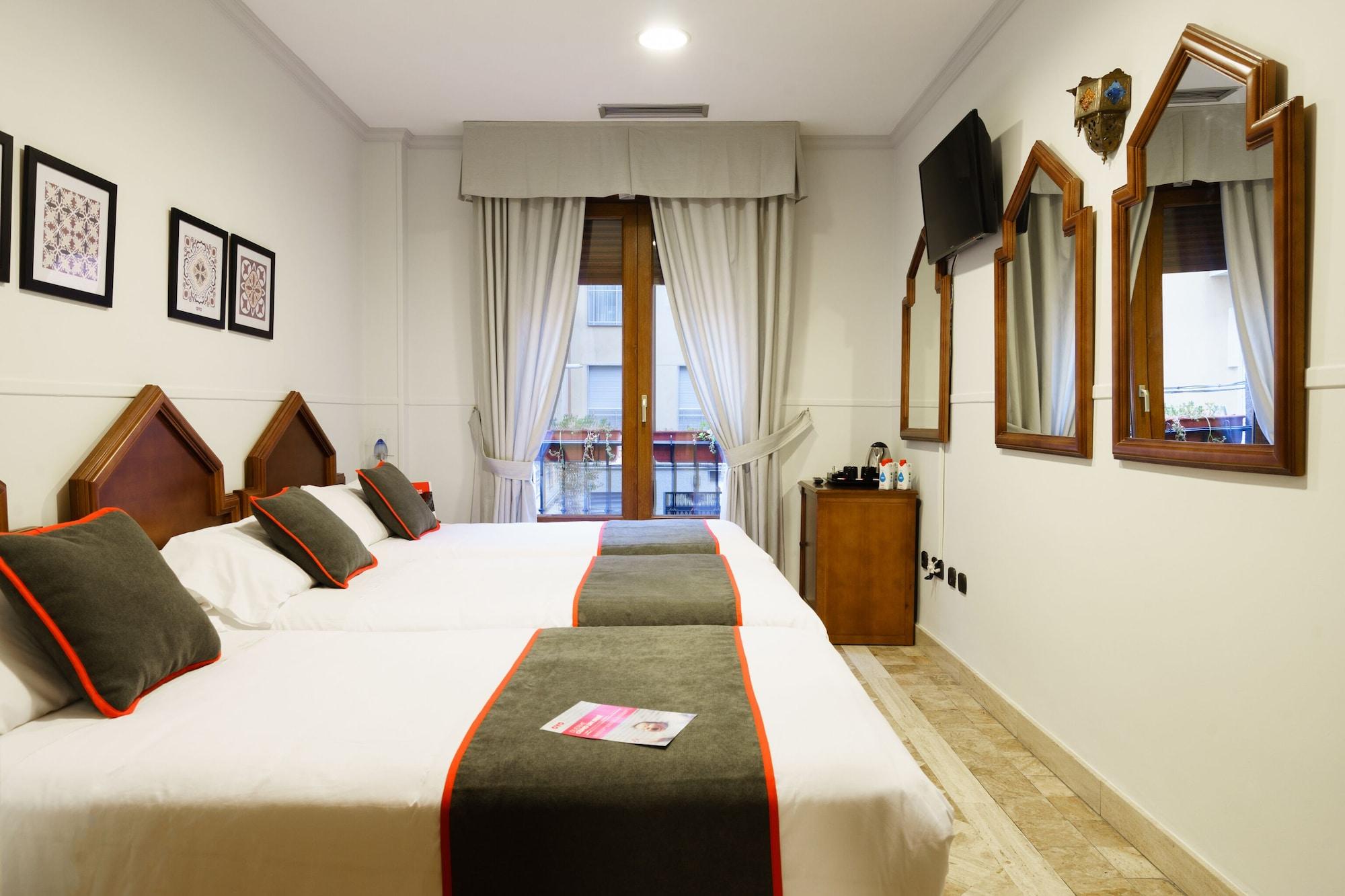 Hotel Boutique Reina Mora غرناطة المظهر الخارجي الصورة