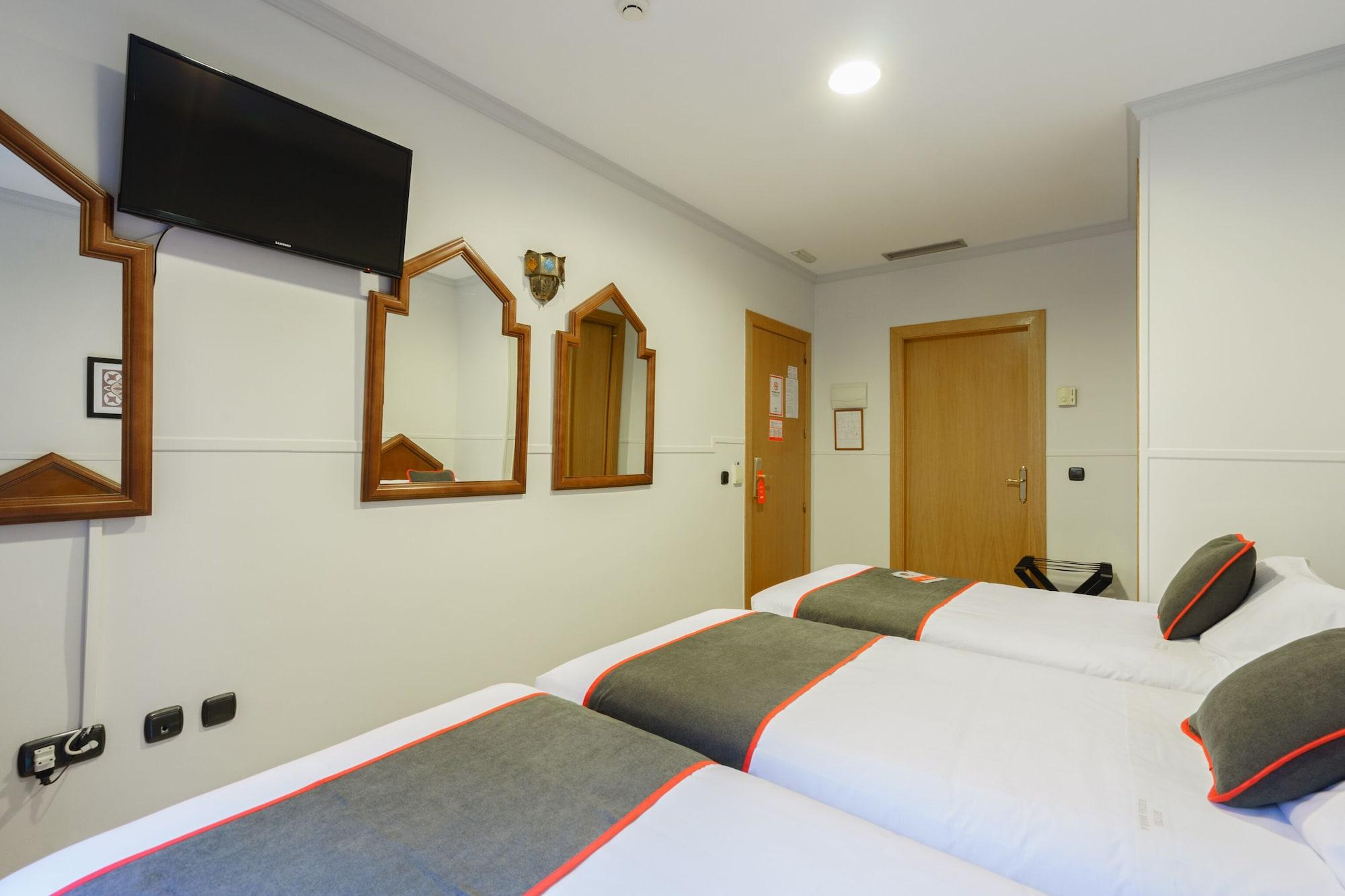 Hotel Boutique Reina Mora غرناطة المظهر الخارجي الصورة