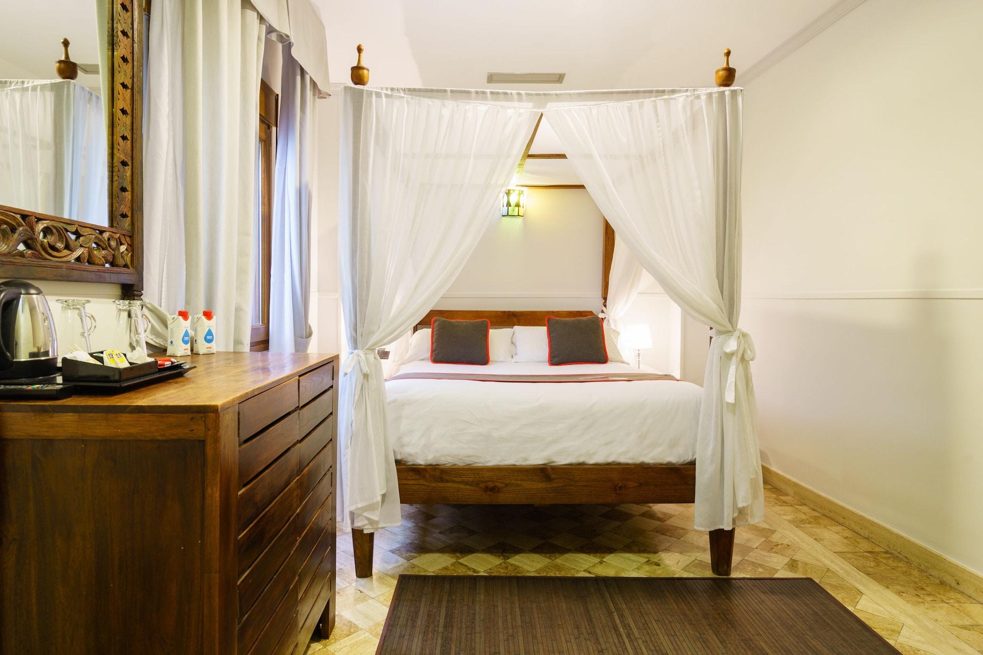 Hotel Boutique Reina Mora غرناطة المظهر الخارجي الصورة