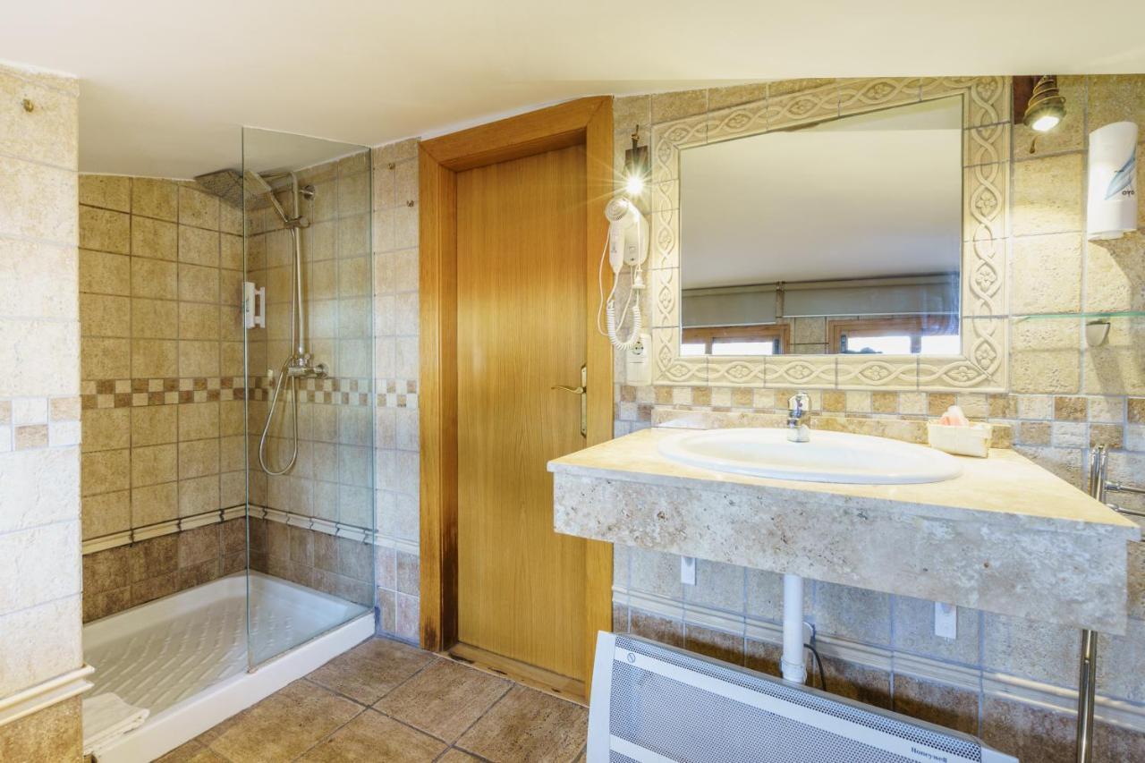 Hotel Boutique Reina Mora غرناطة المظهر الخارجي الصورة